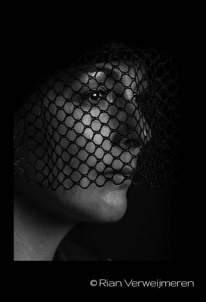 portrait, female, black&amp;white, rian verweijmeren photo IMG_1891zww_zps5a2621e3.jpg