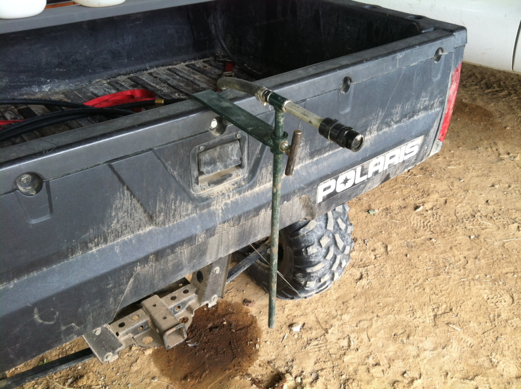 boomless atv sprayer