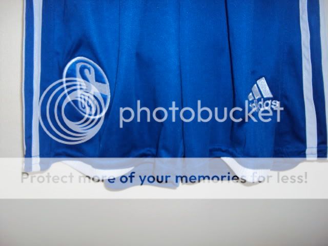 SCHALKE 04 SOCCER SHORTS ADIDAS BOYS GIRLS SIZE 10  